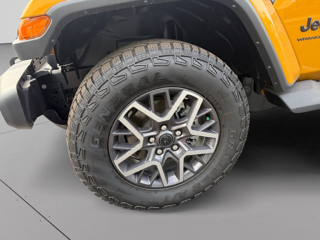 New 2026 Jeep Wrangler Unlimited Sahara AWD/4WD image 9