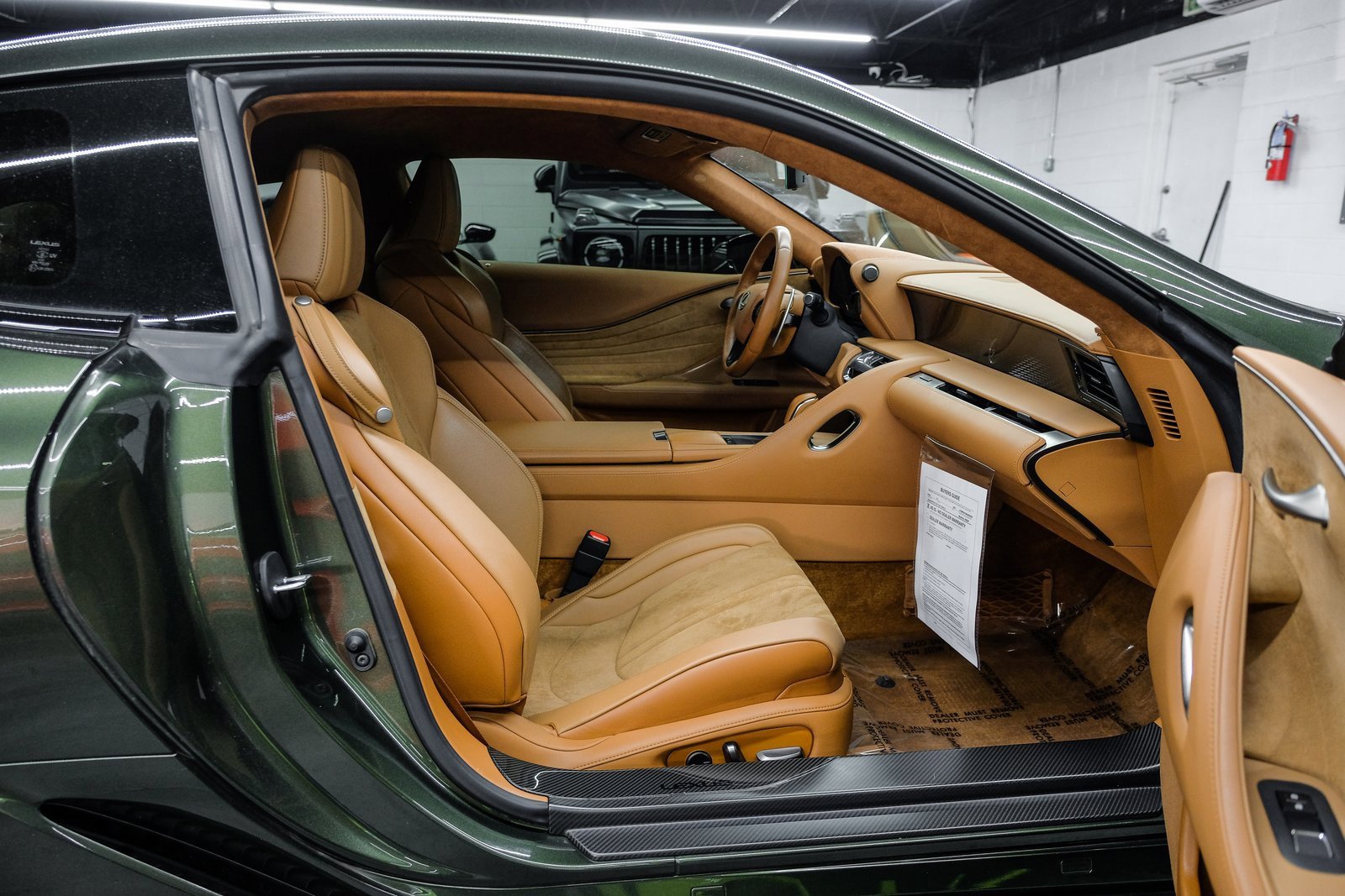 Used 2021 Lexus LC 500 Coupe w/ Performance Package image 42