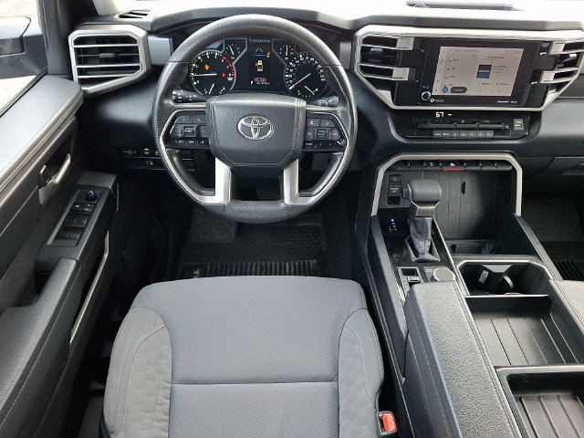 Certified 2022 Toyota Tundra SR5 AWD/4WD image 11
