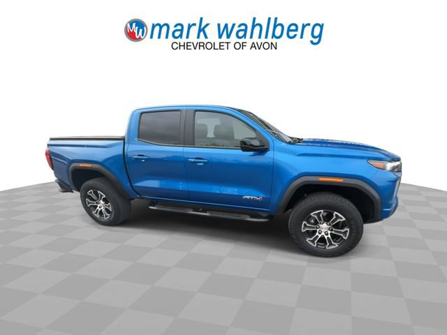 Used 2024 GMC Canyon AT4 image 9