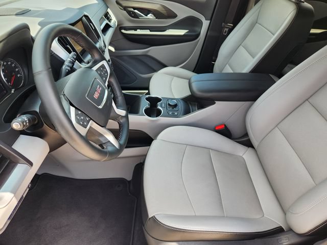 Used 2023 GMC Terrain SLT w/ Infotainment Package II FWD image 13