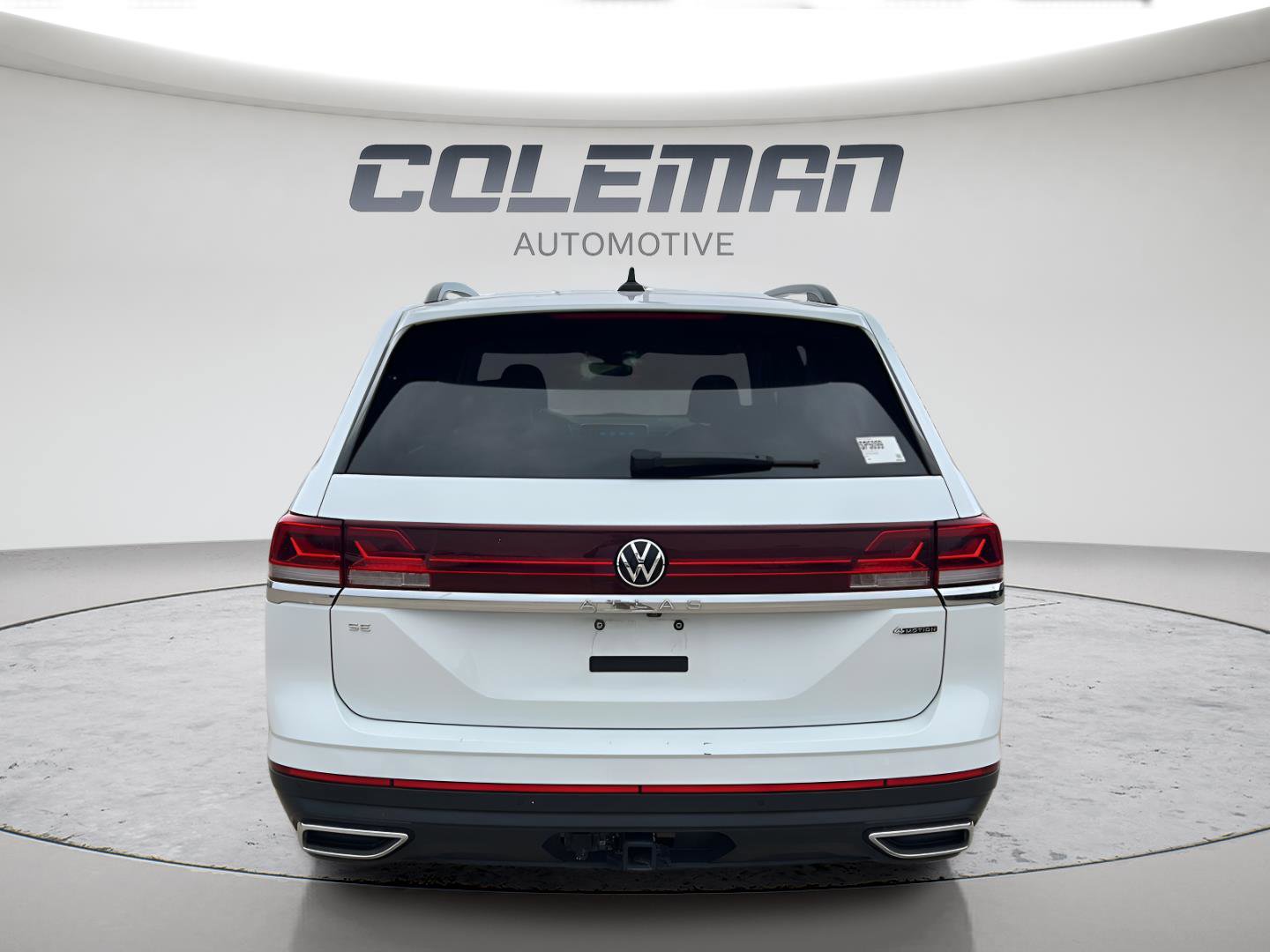 Used 2024 Volkswagen Atlas SE image 6