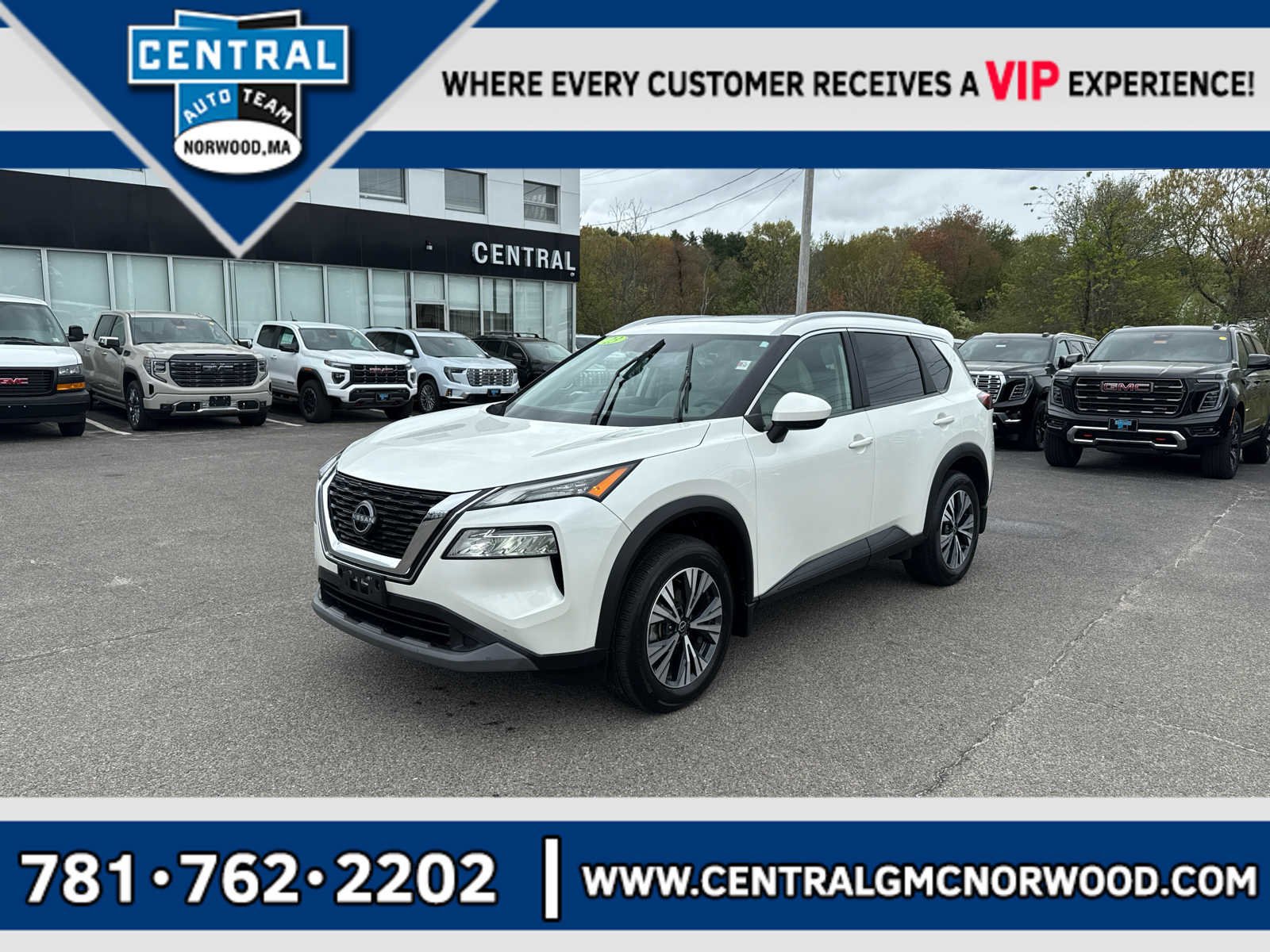 Used 2023 Nissan Rogue SV w/ SV Premium B Package AWD/4WD image 1