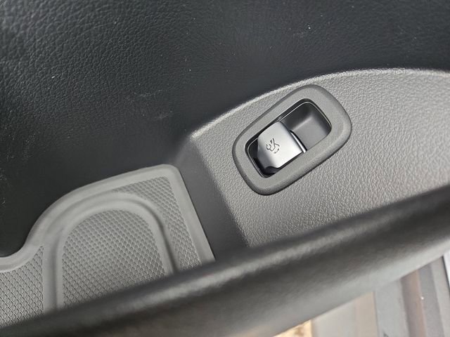 New 2026 Mercedes-Benz GLC 300 4MATIC image 21