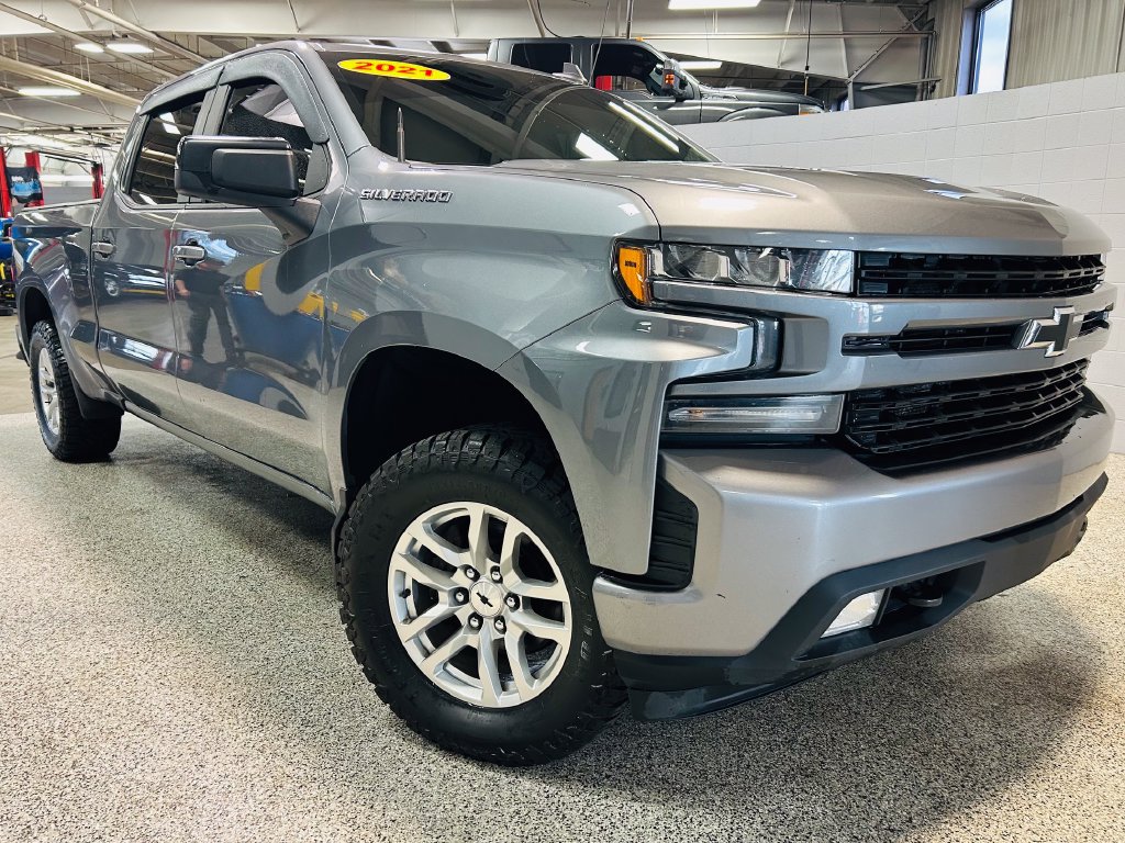 Used 2021 Chevrolet Silverado 1500 RST w/ Max Trailering Package