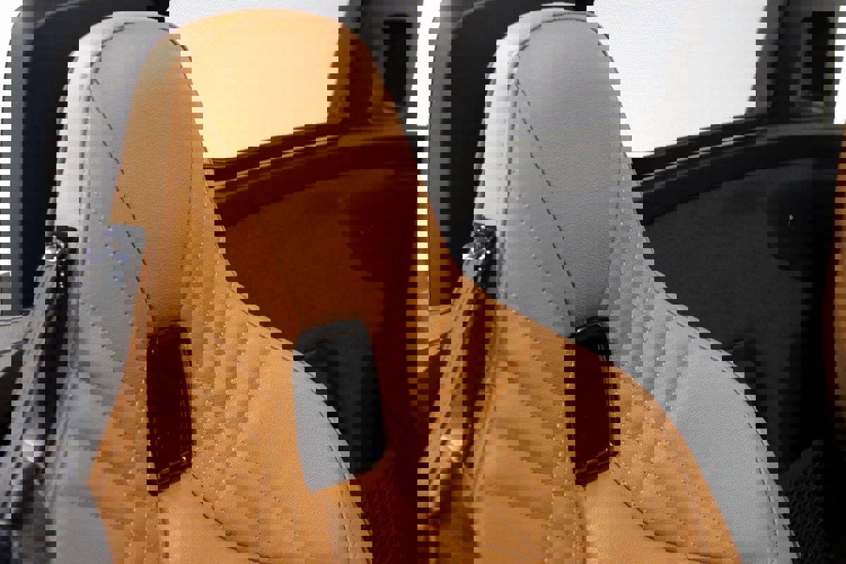 Used 2024 BMW Z4 M40i w/ Premium Package image 23