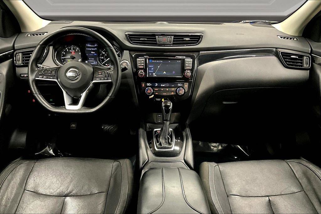 Used 2017 Nissan Rogue Sport SL image 7