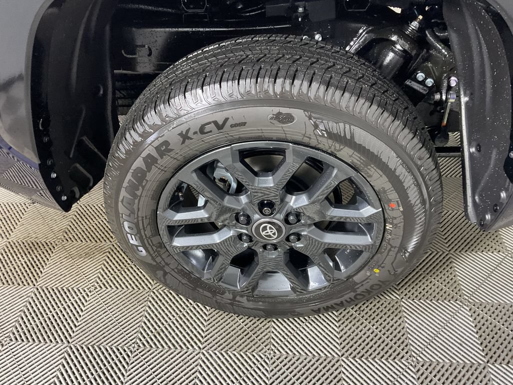 New 2026 Toyota Tundra Platinum AWD/4WD image 8