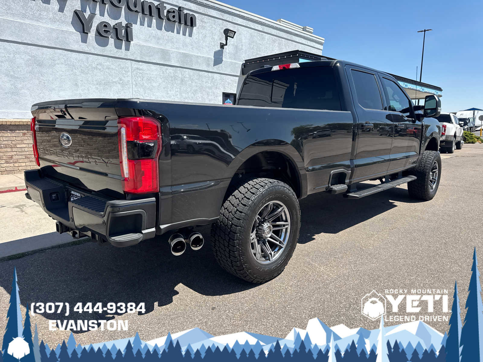 Used 2024 Ford F350 Lariat w/ Sport Appearance Package image 3