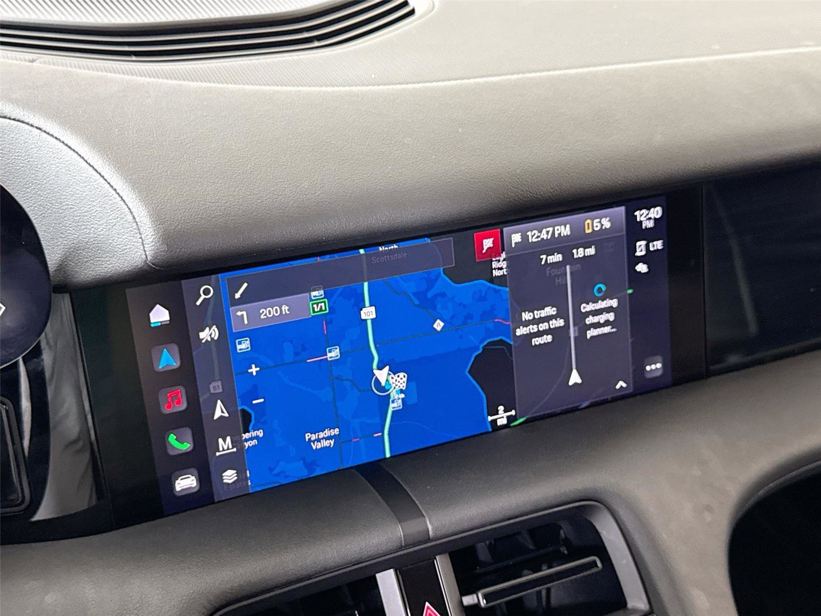 Used 2023 Porsche Taycan 4S image 18