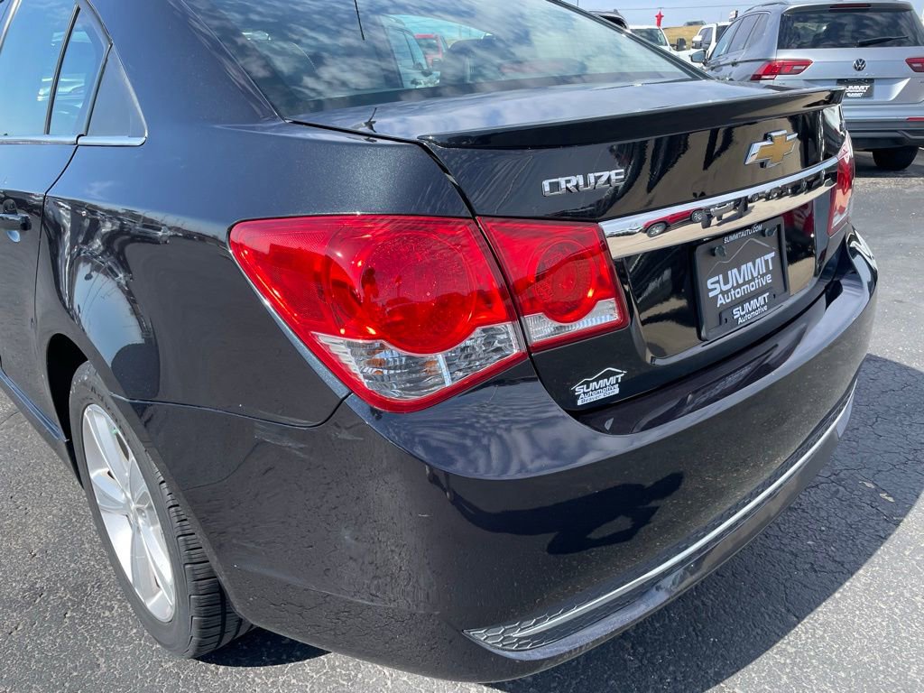 Used 2015 Chevrolet Cruze LT w/ Sun, Sound and Sport Package image 37