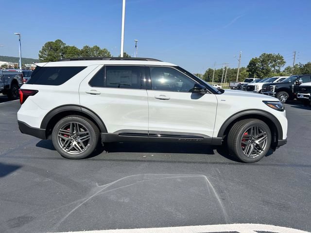 New 2027 Ford Explorer ST-Line w/ Premium Package RWD image 3