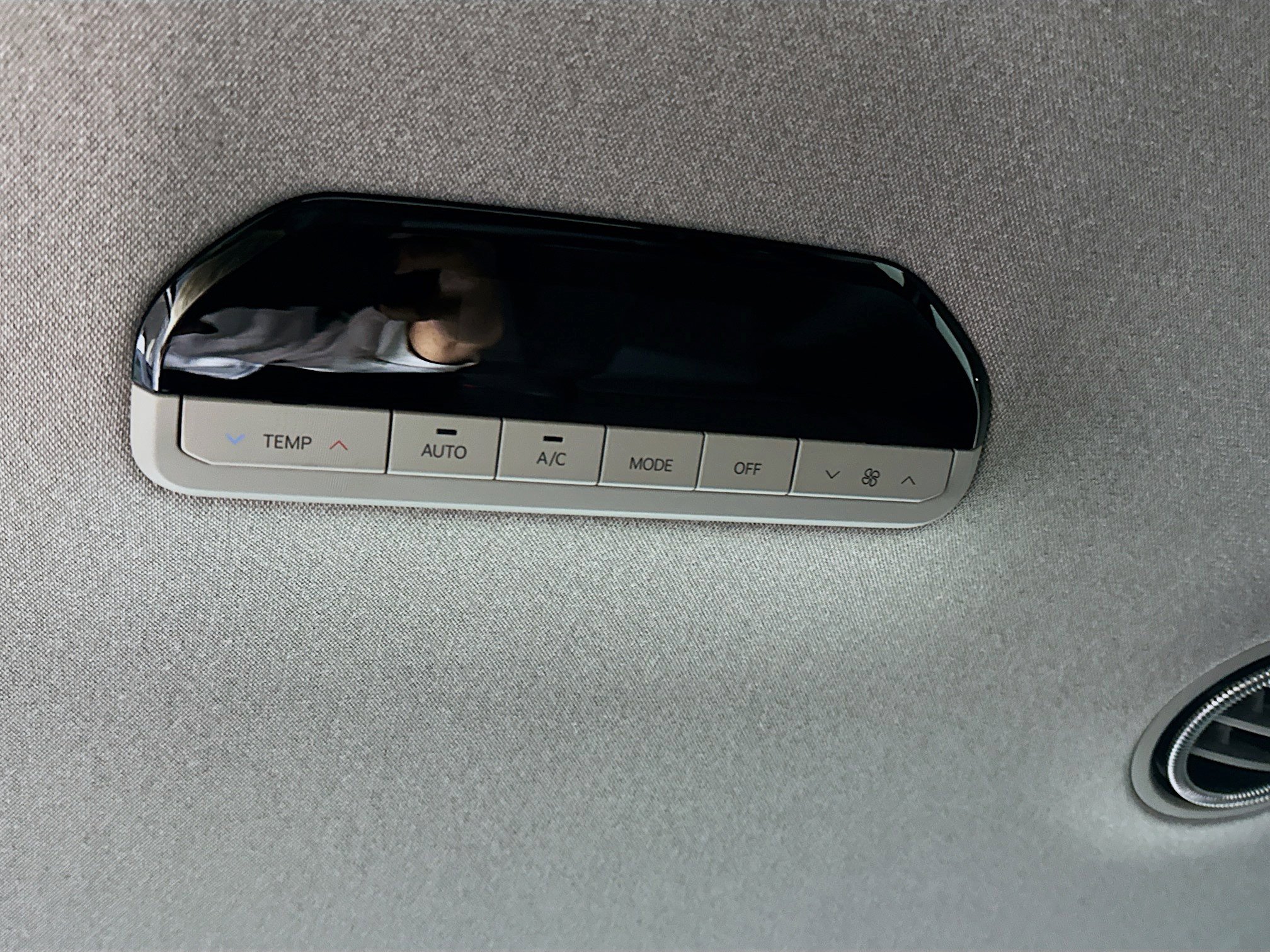 Used 2024 Kia EV9 Light Long Range image 28