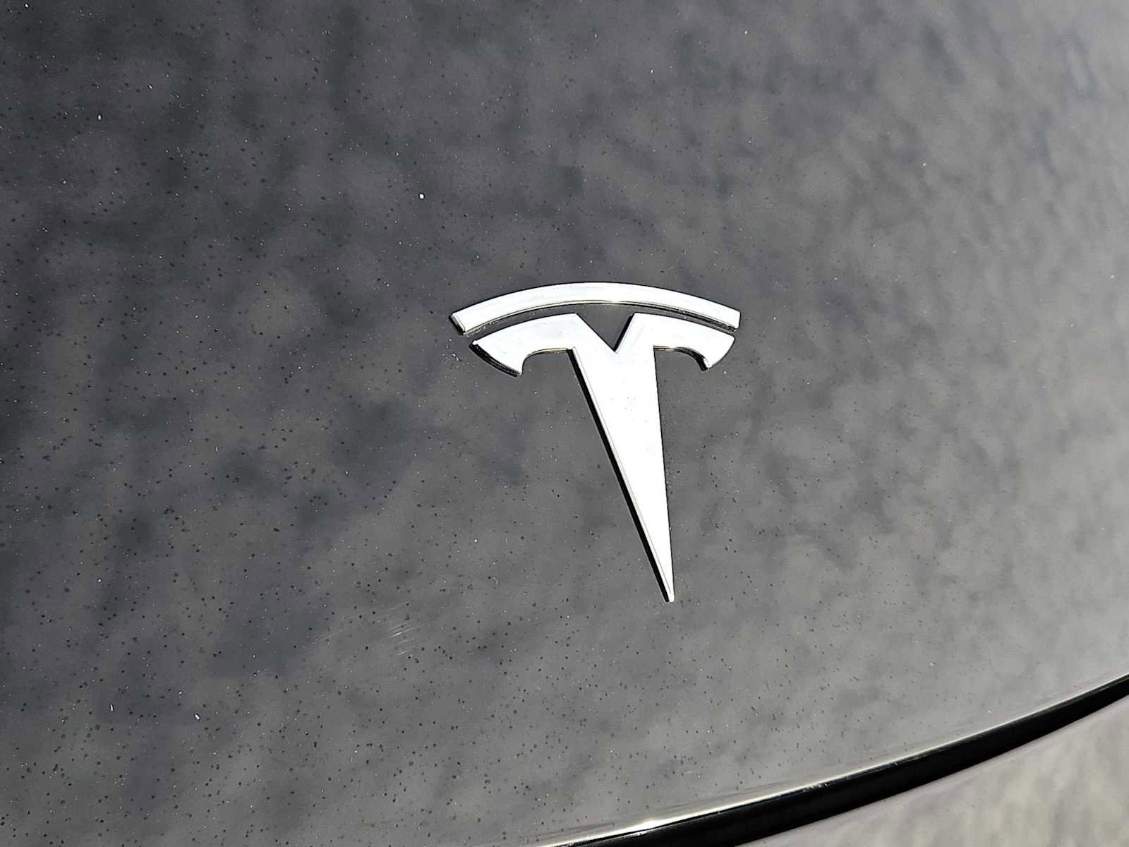 Used 2022 Tesla Model Y Performance image 11