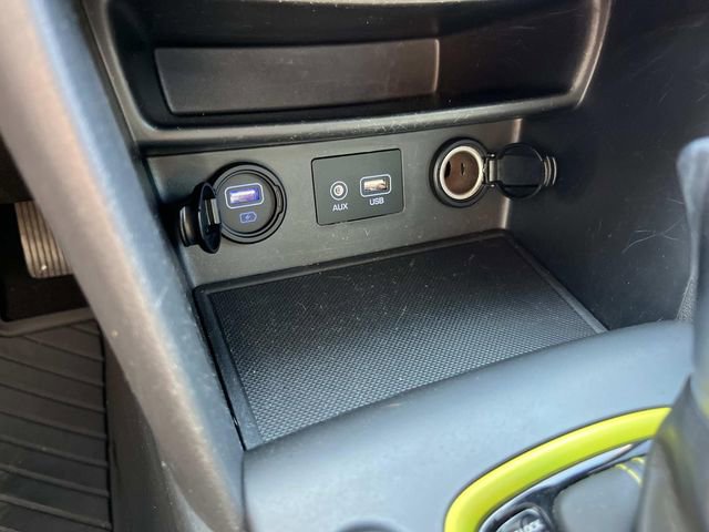 Used 2019 Hyundai Kona Limited image 30