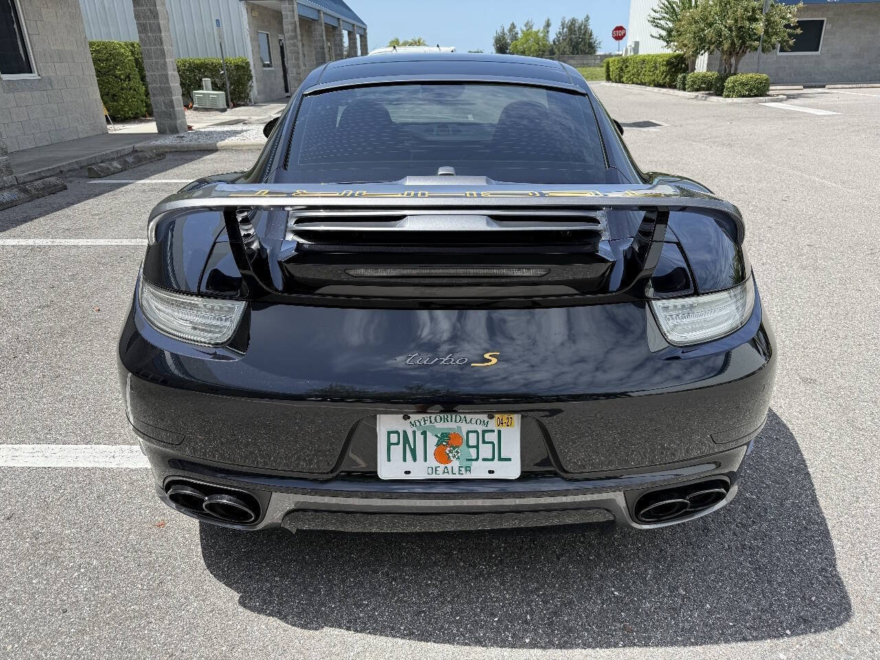 Used 2015 Porsche 911 Turbo S w/ High-end Infotainment Package AWD/4WD image 7