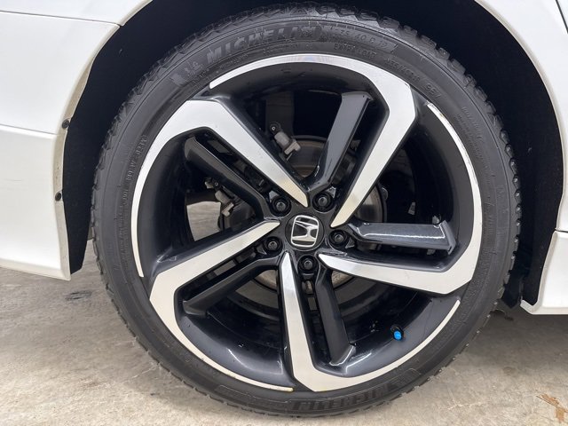 Used 2021 Honda Accord Sport image 11