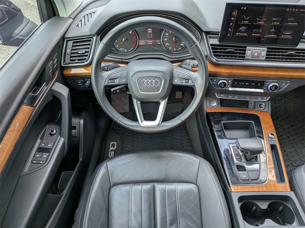 Used 2023 Audi Q5 2.0T Premium w/ Convenience Package image 17