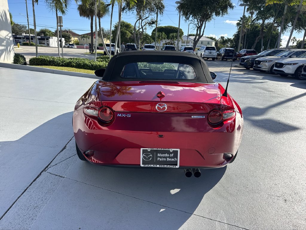 Used 2023 MAZDA MX-5 Miata Grand Touring w/ Weather Package RWD image 2