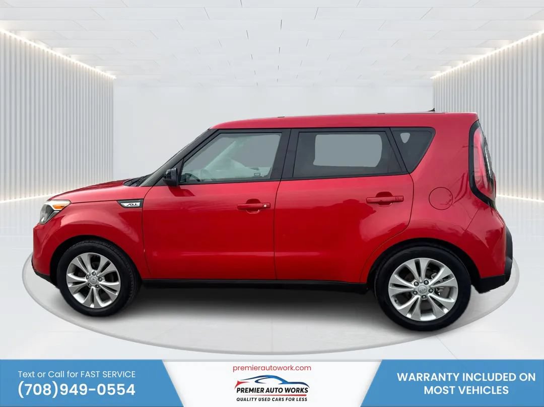 Used 2015 Kia Soul + FWD image 9