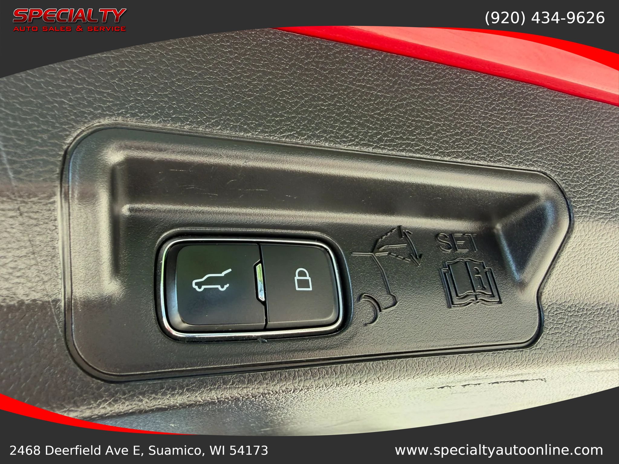 Used 2021 Ford Explorer XLT w/ Equipment Group 202A AWD/4WD image 25