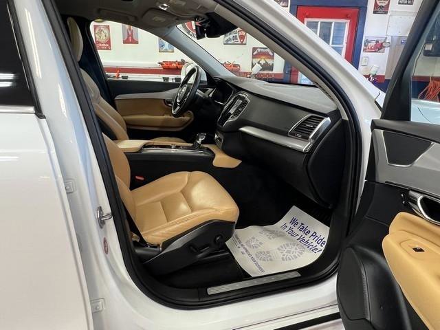 Used 2016 Volvo XC90 T5 Momentum AWD/4WD image 10