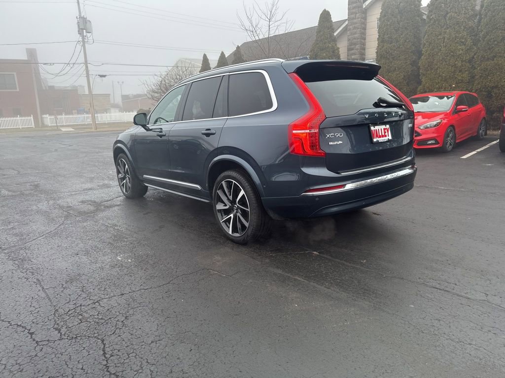 Used 2025 Volvo XC90 B5 Plus w/ Protection Package Premier image 10