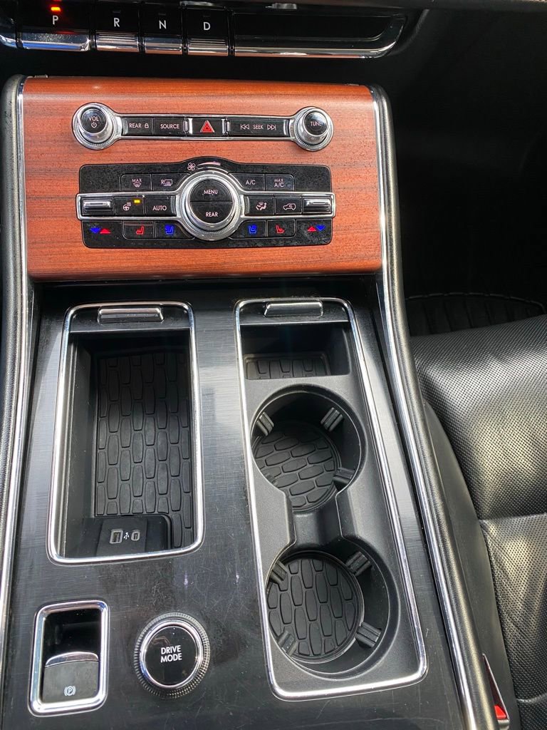 Used 2022 Lincoln Aviator Reserve w/ Equipment Group 201A image 18