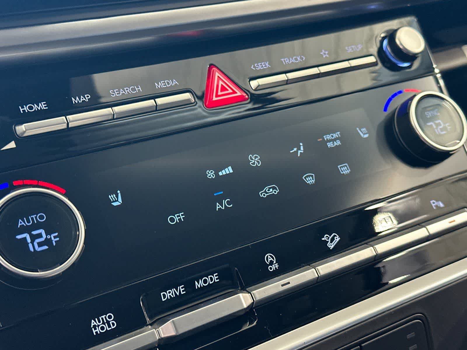 New 2026 Hyundai Santa Fe SEL FWD image 20
