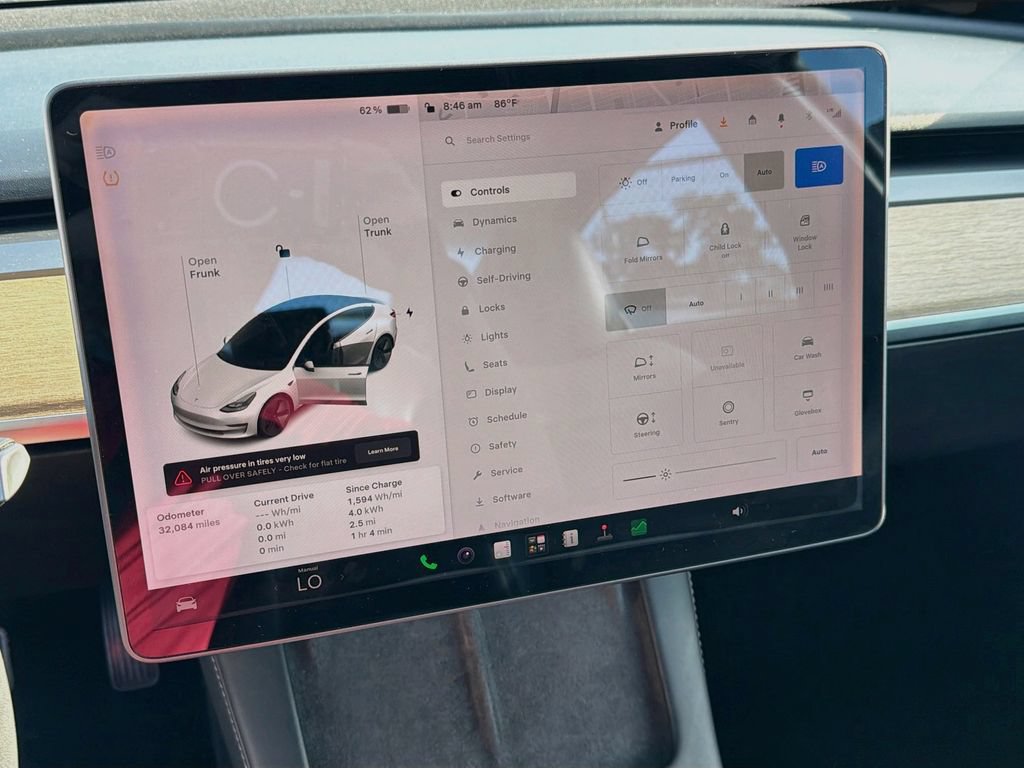 Used 2022 Tesla Model 3 Standard Range RWD image 12