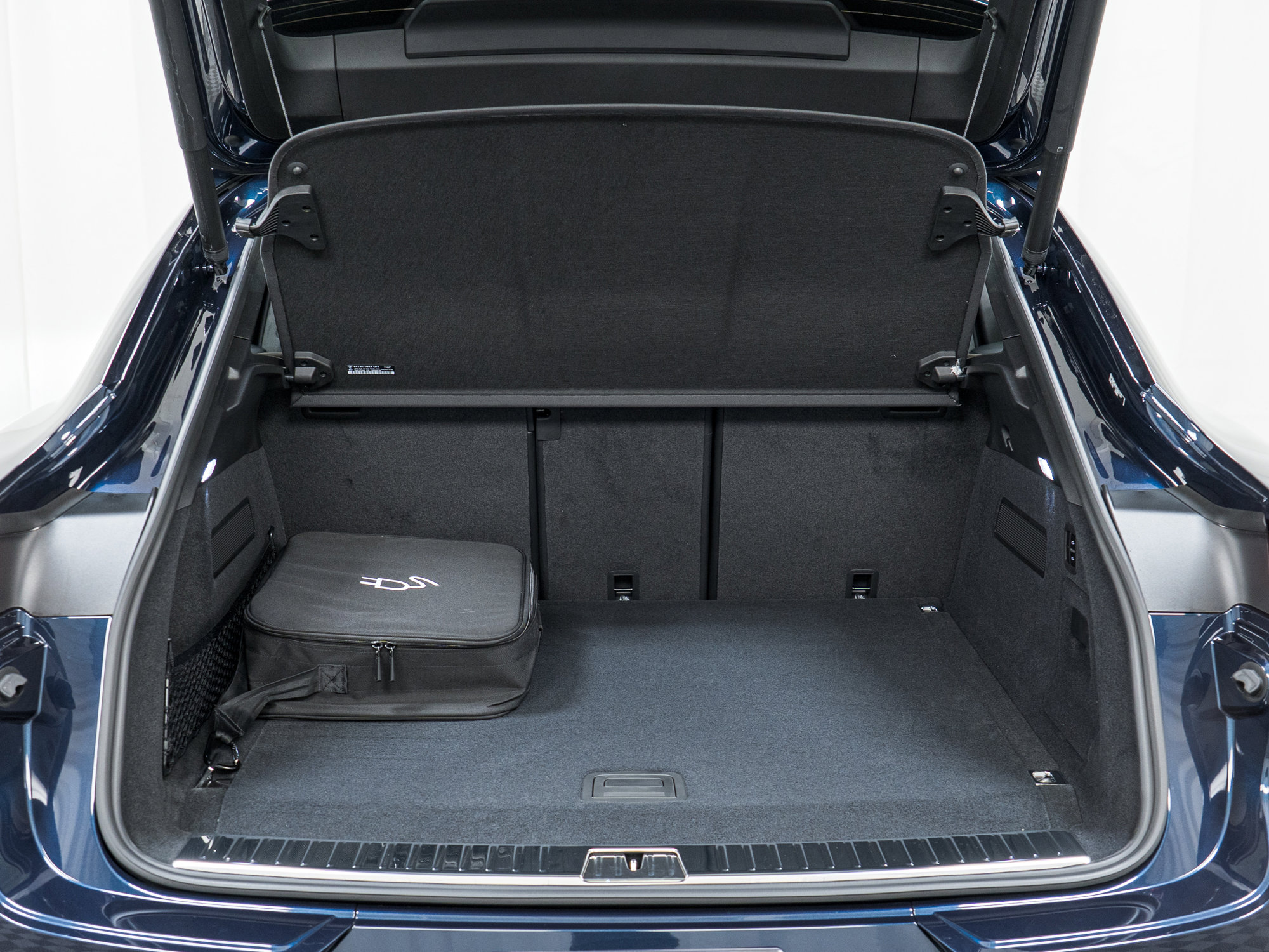 New 2026 Porsche Cayenne Turbo image 15