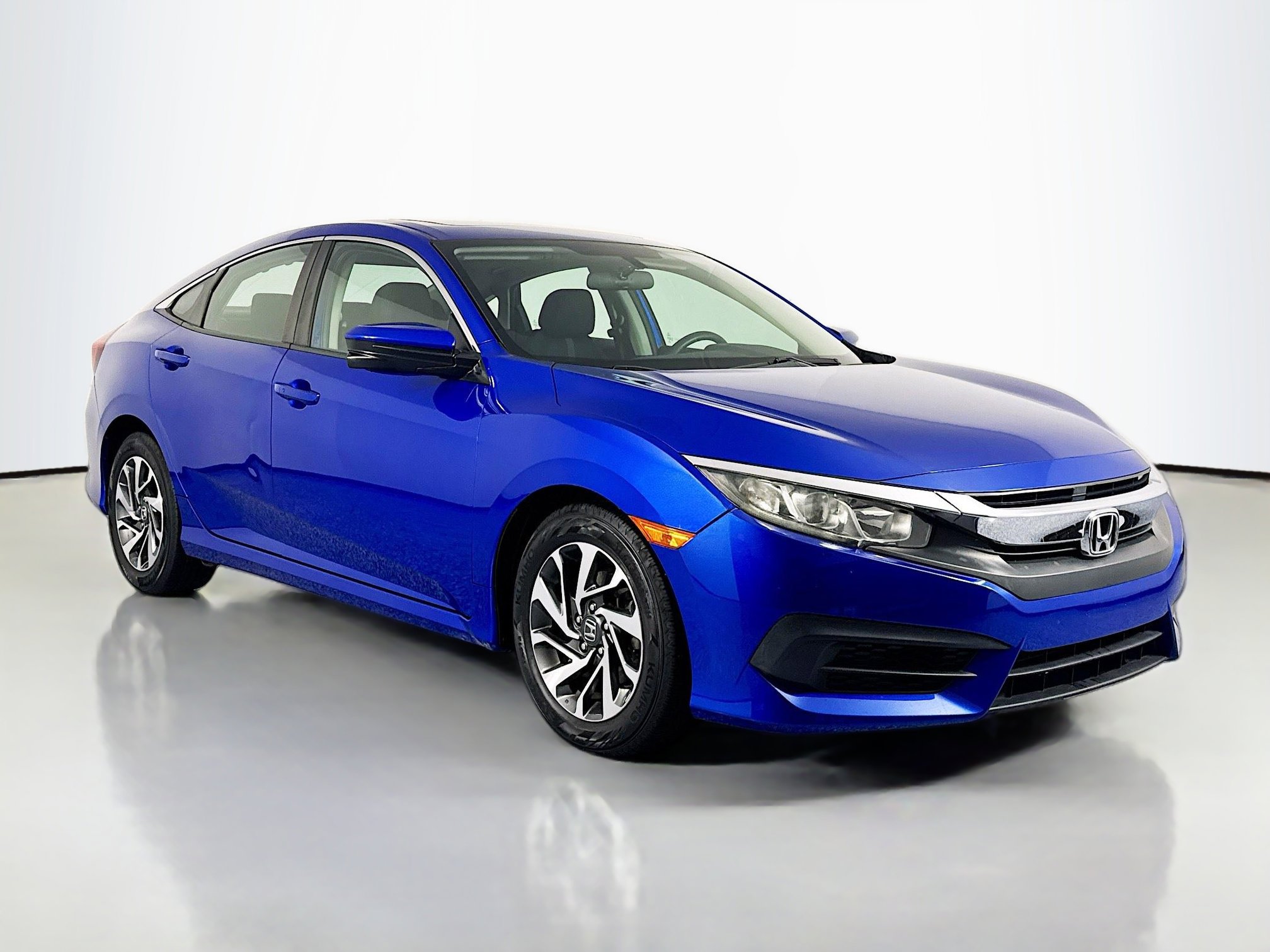 Used 2016 Honda Civic EX image 3