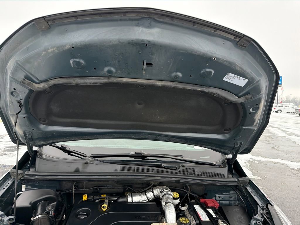 Used 2022 Chevrolet Trax LT w/ LT Convenience Package image 23