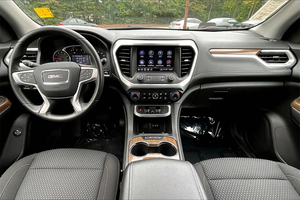 Certified 2023 GMC Acadia SLE w/ Driver Convenience Package image 8