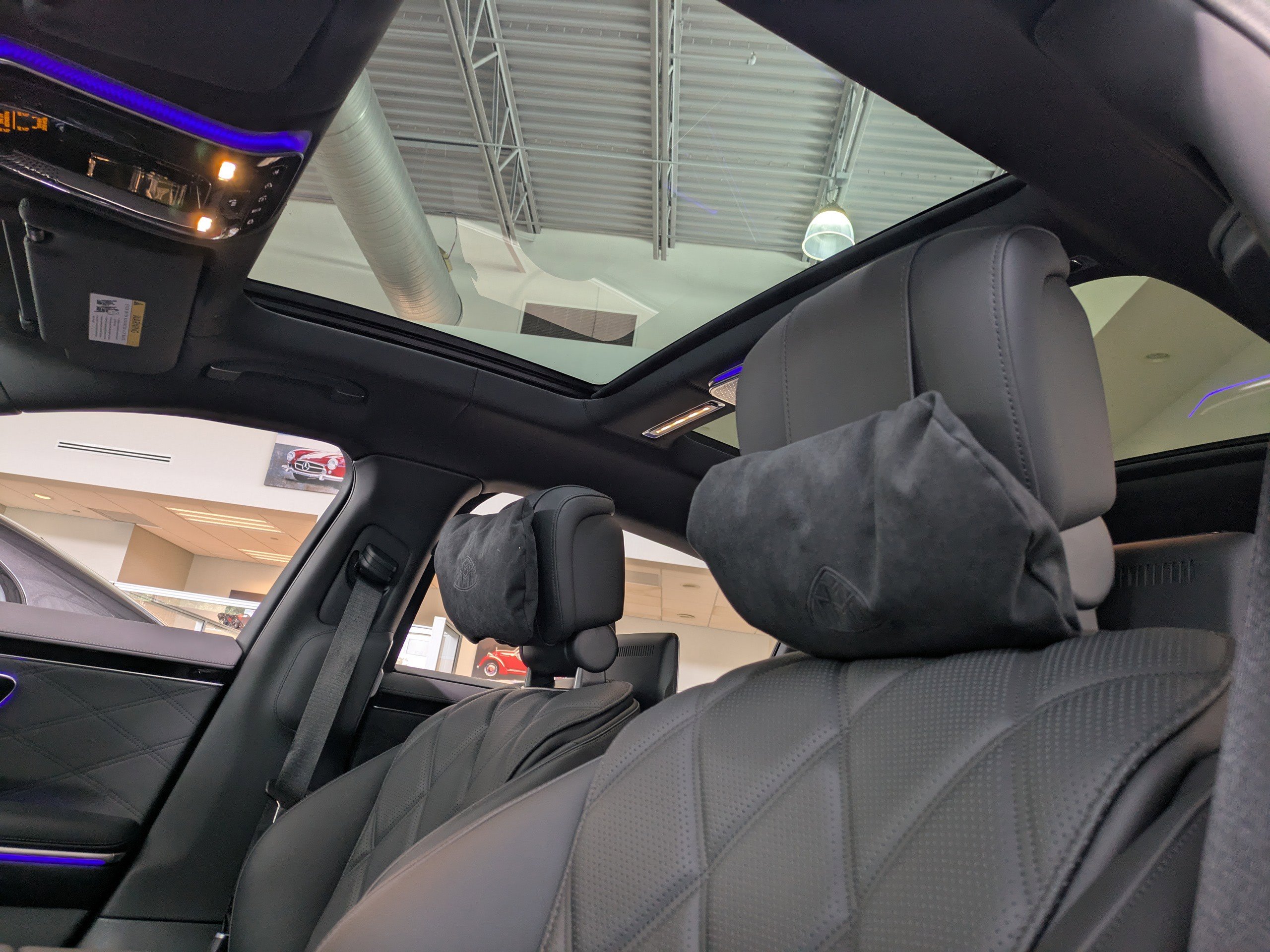 New 2026 Mercedes-Benz Maybach S 580 4MATIC image 10