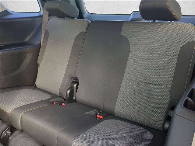 Used 2021 Chevrolet Traverse LT FWD image 19