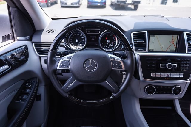 Used 2015 Mercedes-Benz ML 350 4MATIC image 23