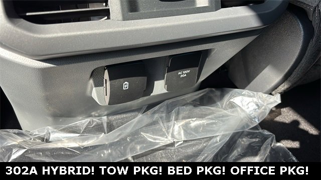 New 2025 Ford F150 XLT w/ Equipment Group 302A MID image 20