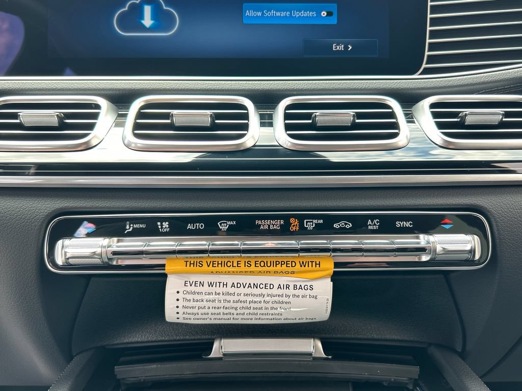 New 2026 Mercedes-Benz GLS 450 4MATIC image 21