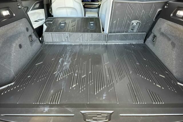 Certified 2024 Cadillac Lyriq Sport w/ LPO, Floor Liner Package AWD/4WD image 15