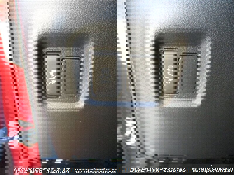 Used 2015 Nissan Versa Note SV image 24