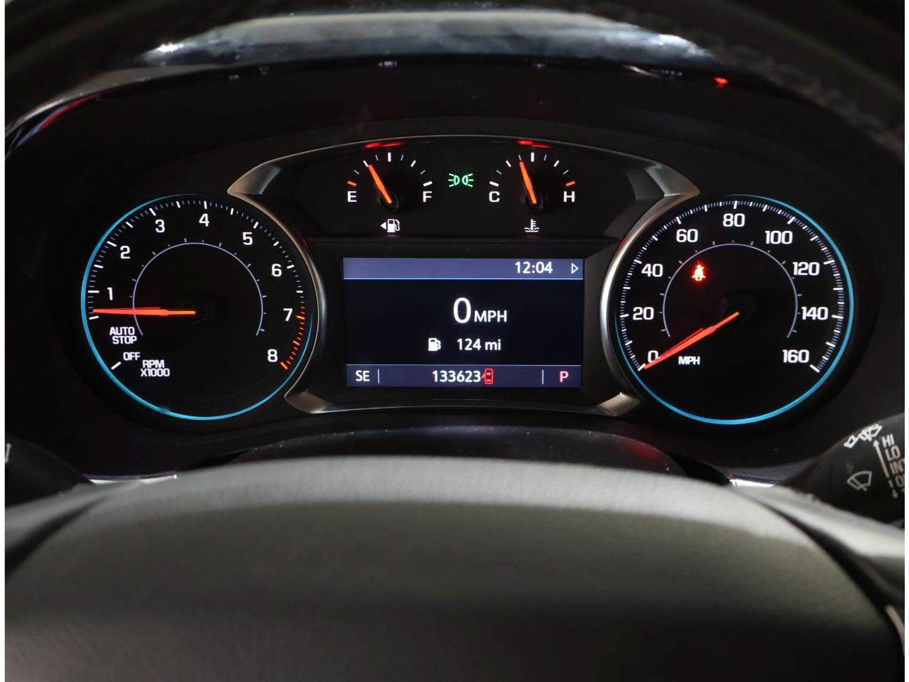 Used 2023 Chevrolet Traverse LT FWD image 20