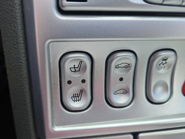 Used 2005 Chrysler Crossfire Limited RWD image 18