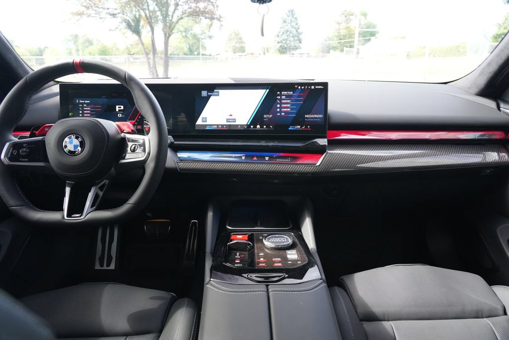 Used 2026 BMW M5 Touring AWD/4WD image 19