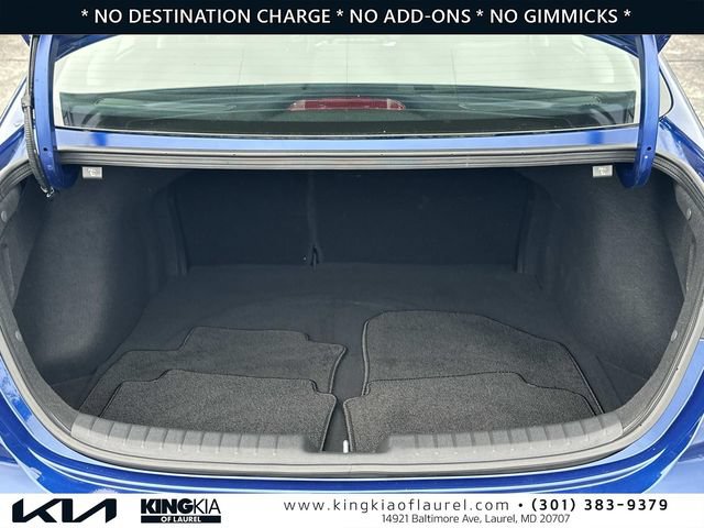 Used 2024 Kia Forte LXS w/ LXS Technology Package FWD image 18