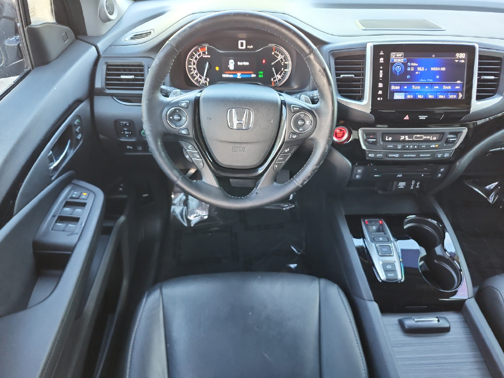 Used 2017 Honda Pilot Elite image 19
