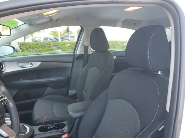 Certified 2023 Kia Forte LXS FWD image 16