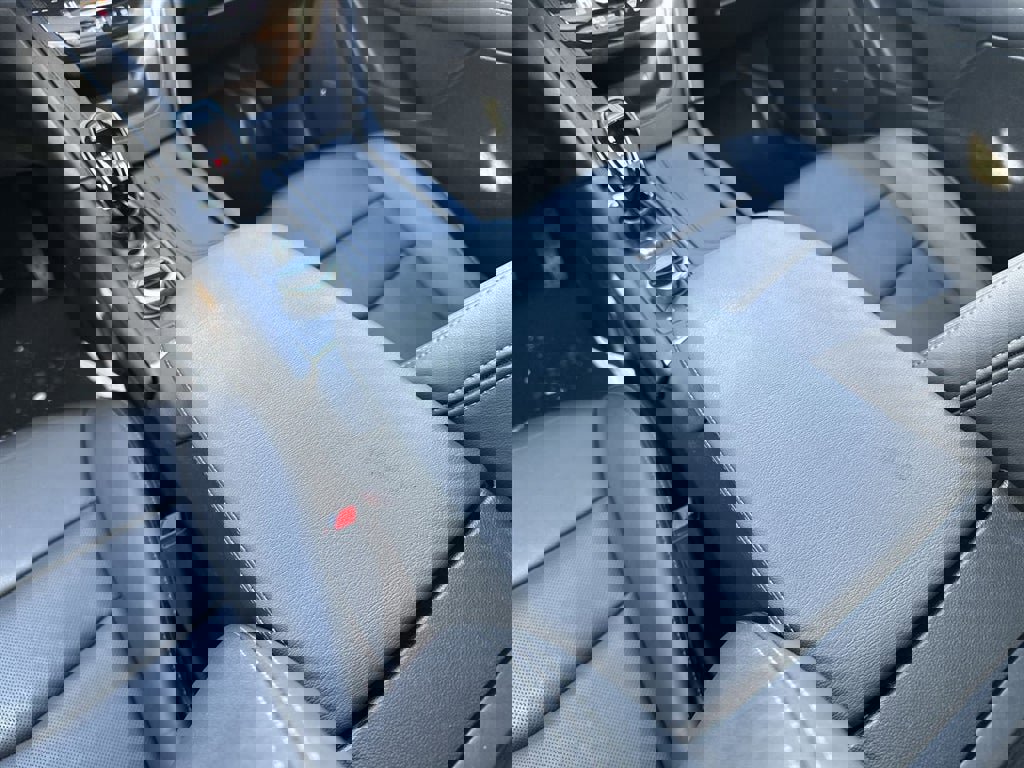 Certified 2024 Cadillac XT5 Premium Luxury w/ LPO, Floor Liner Package image 20