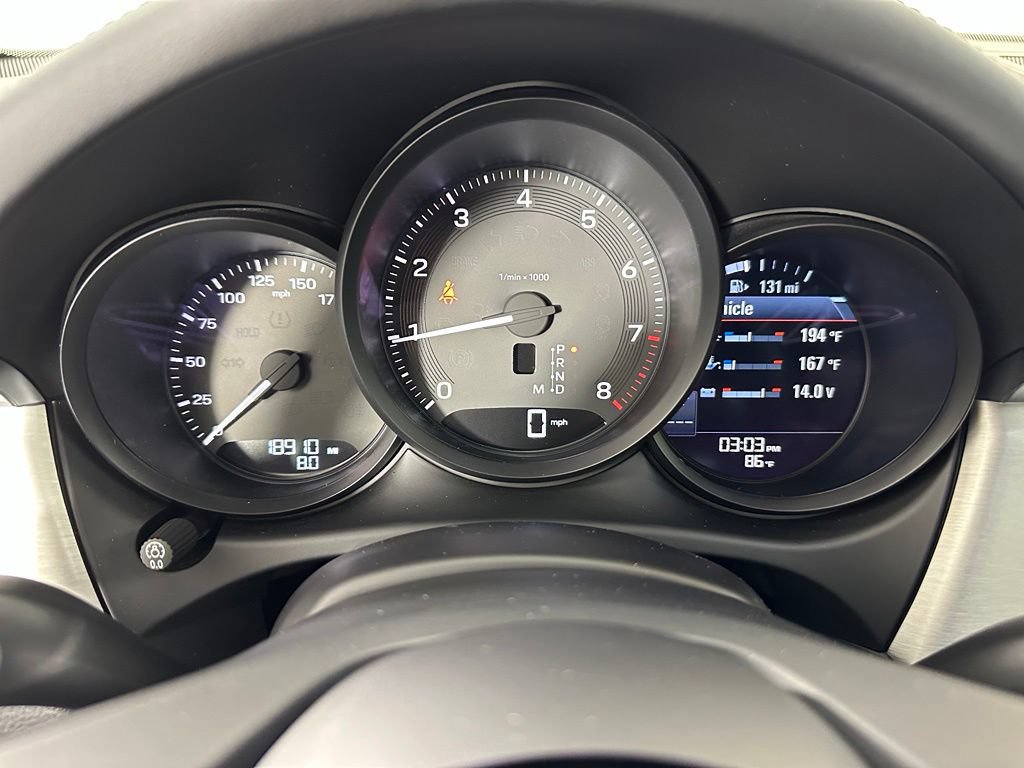 Certified 2025 Porsche Macan w/ Premium Package Plus AWD/4WD image 25