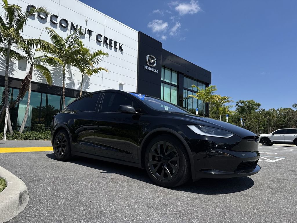 Used 2024 Tesla Model X image 23